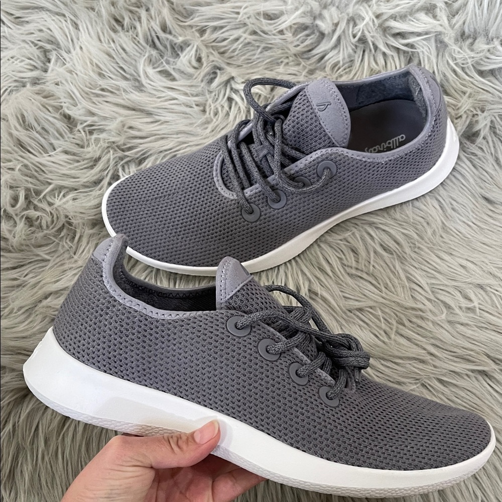 Allbirds Men's Gray and White Sneakers